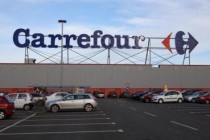 Furt din Carrefour