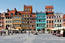 Cum mi-a cântat o bancă în Varşovia 
