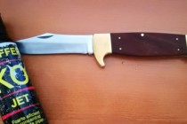 Altercație în trafic oprită de jandarmii brăileni. Unul din pasageri avea un briceag de 27 cm!