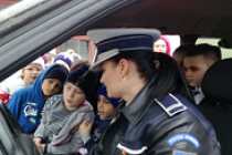 Întâlniri ale polițiștilor brăileni cu elevii Şcolii Gimnaziale “Radu Tudoran”, program educațional