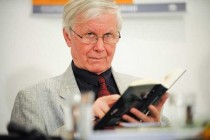 Universitatea Hyperion conferă Titlul de Doctor Honoris Causa academicianului Eugen Simion