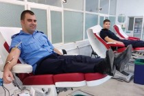 Jandarmii brăileni au donat sânge  