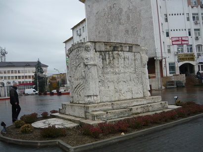 monument Ecaterina Teodoroiu