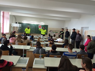 activitate politisti sc.Rimnicelu