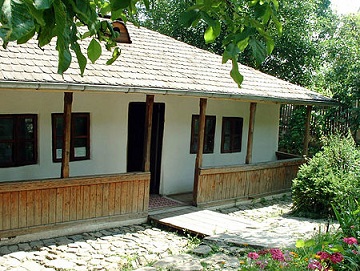 Bojdeuca din Ticau