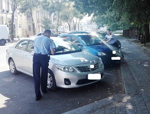 mesaj cumparatori auto