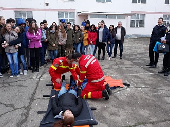 activitate la Lic.Cerna