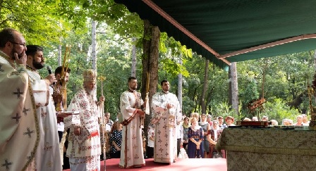 Lacu Sarat braila manastire