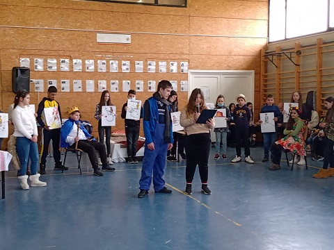 TICHILESTI TEATRU MARTIE 2022