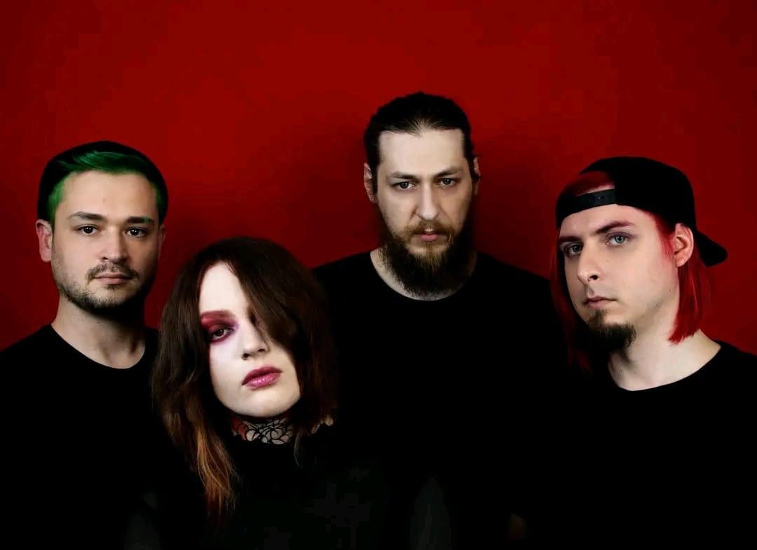 Surpriza Dirty Shirt pentru fani: June Turns Black la Dirty Fest București 2024 1